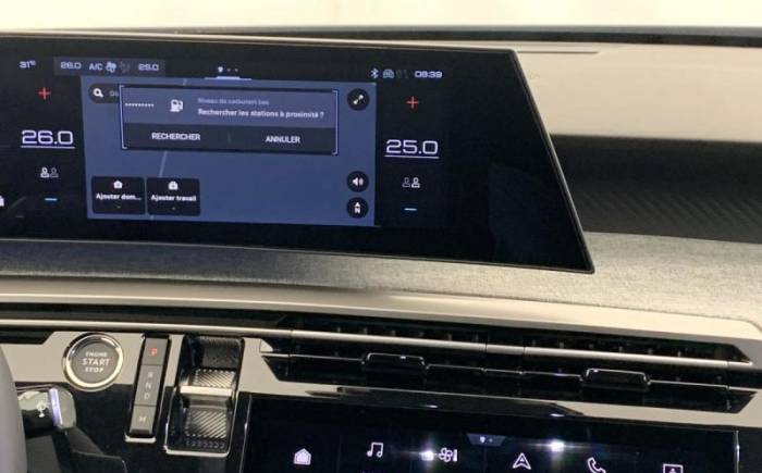 PEUGEOT 3008 HYBRID 145 E-DCS6 ALLURE