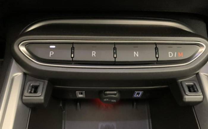 JEEP AVENGER 1.2 TURBO T3 110 CH E-HYBRID BVR6 SUMMIT