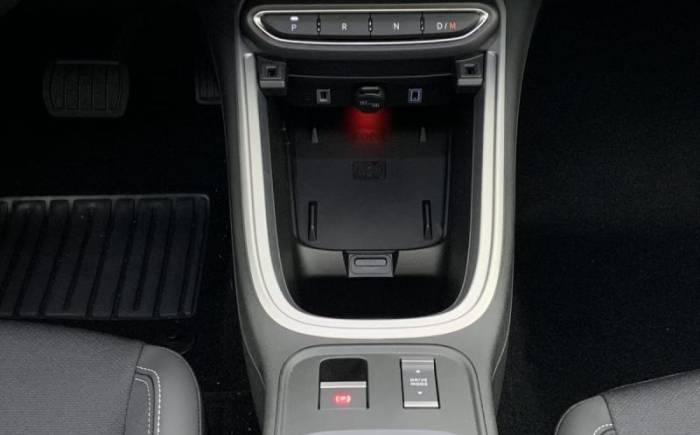 JEEP AVENGER 1.2 TURBO T3 110 CH E-HYBRID BVR6 SUMMIT