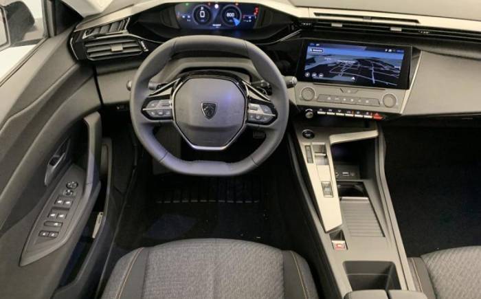 PEUGEOT 308 NOUVELLE BLUEHDI 130CH EAT8 STYLE