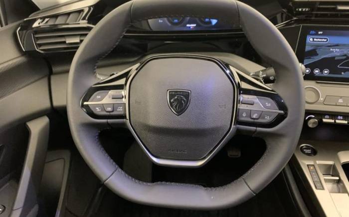 PEUGEOT 308 NOUVELLE BLUEHDI 130CH EAT8 STYLE