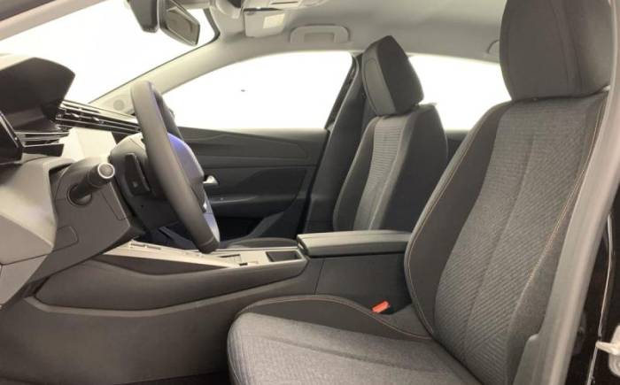 PEUGEOT 308 NOUVELLE BLUEHDI 130CH EAT8 STYLE