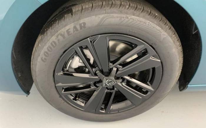 PEUGEOT 308 NOUVELLE BLUEHDI 130CH EAT8 STYLE