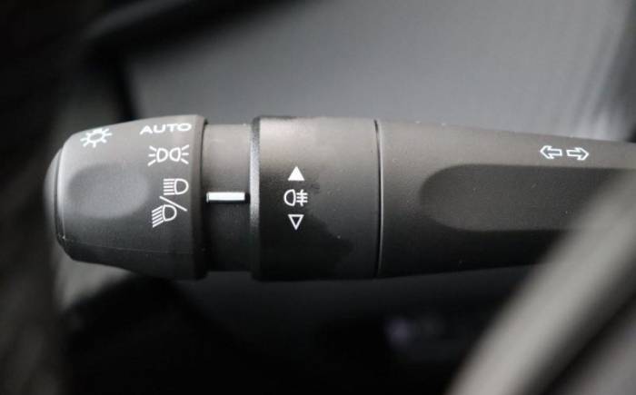 PEUGEOT 2008 TURBO 100 CH BVM6 ALLURE