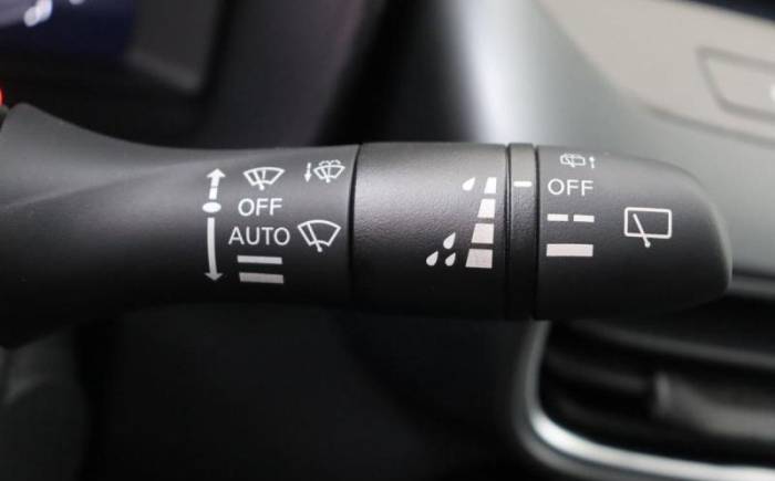 NISSAN JUKE HYBRID 143 N-CONNECTA