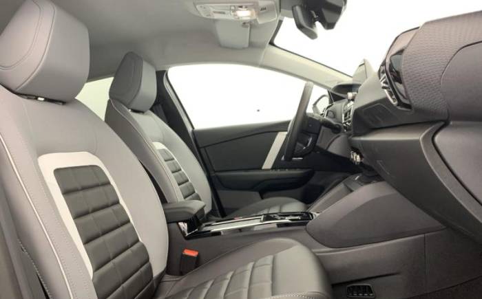 CITROEN C4 HYBRIDE 145 E-DCS6 MAX