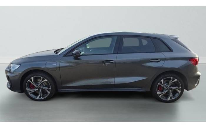 AUDI A3 SPORTBACK 45 TFSI E HYBRIDE RECHARGEABLE 272 S TRONIC 6 S LINE