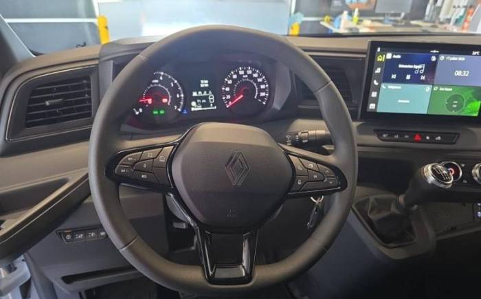 RENAULT MASTER FOURGON BLUE DCI 130 L2H2 3T5 TR EXTRA