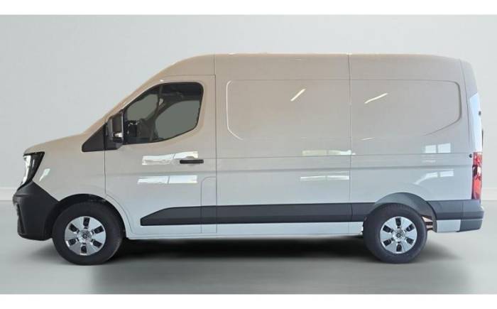 RENAULT MASTER FOURGON BLUE DCI 130 L2H2 3T5 TR EXTRA