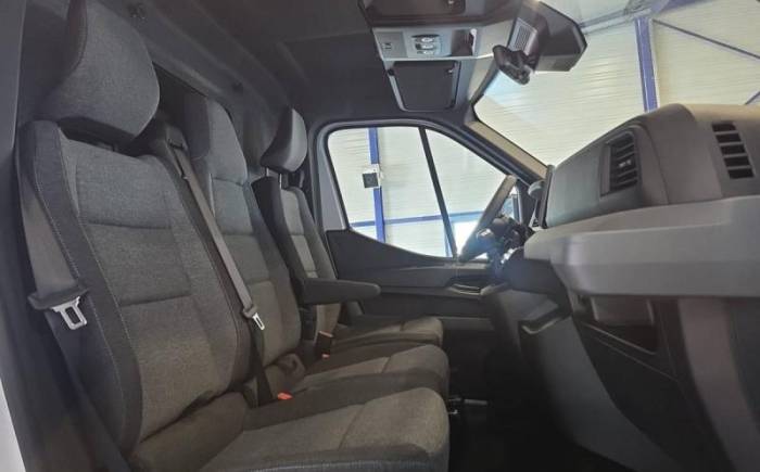RENAULT MASTER FOURGON BLUE DCI 130 L2H2 3T5 TR EXTRA