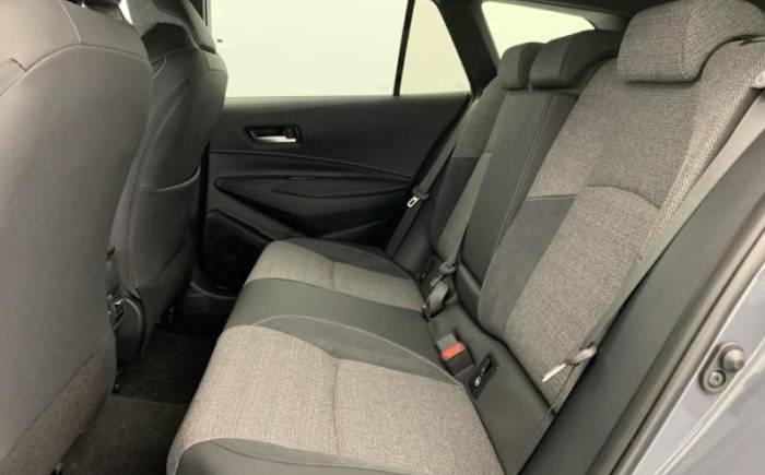 TOYOTA Corolla touring sports hybride 140CH DESIGN