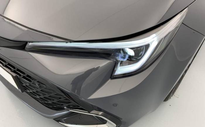 TOYOTA Corolla touring sports hybride 140CH DESIGN