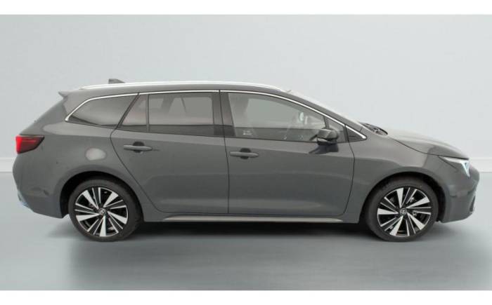 TOYOTA Corolla touring sports hybride 140CH DESIGN