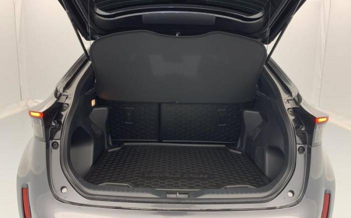 TOYOTA YARIS CROSS HYBRIDE 130H 2WD DESIGN