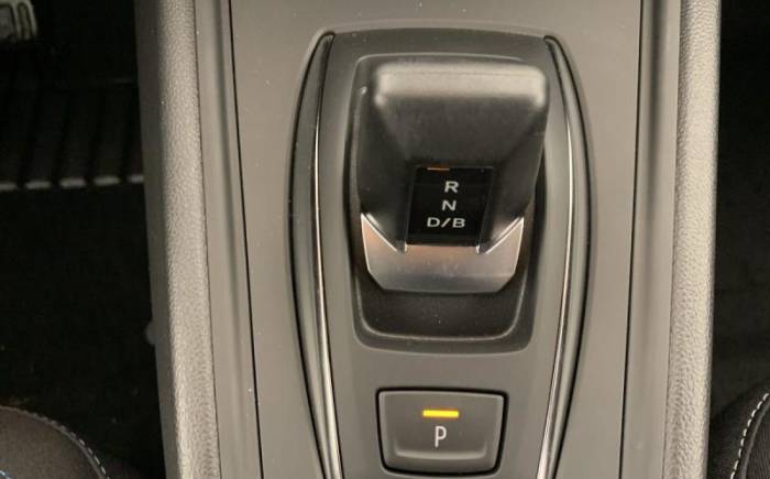 RENAULT CAPTUR E-TECH FULL HYBRID 160 CH EVOLUTION