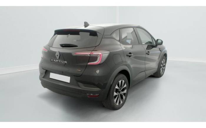 RENAULT CAPTUR E-TECH FULL HYBRID 160 CH EVOLUTION