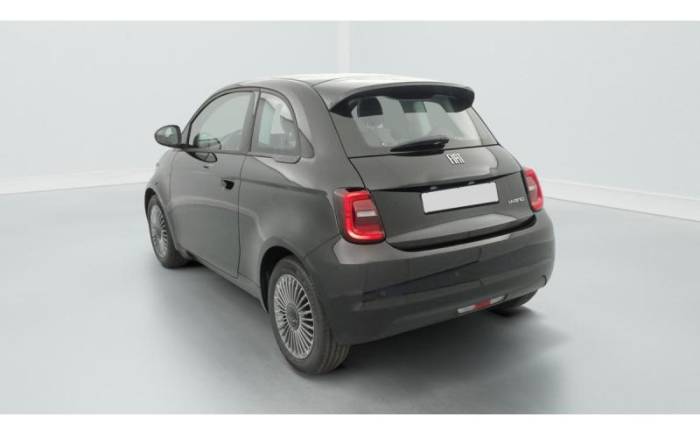 FIAT 500 1.0 65 CH HYBRIDE ICONE