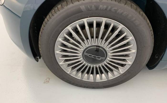 FIAT 500 1.0 65 CH HYBRIDE ICONE