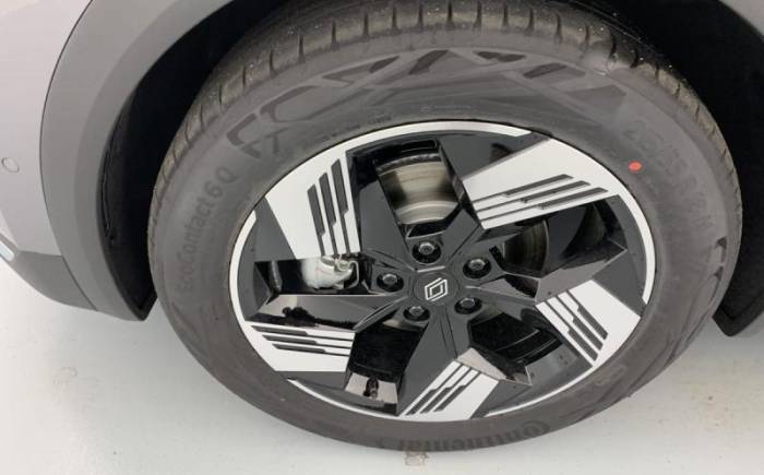 RENAULT SYMBIOZ E-TECH FULL HYBRID 160 CH TECHNO