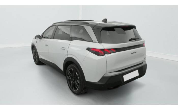 PEUGEOT 5008 HYBRID 145 E-DCS6 GT