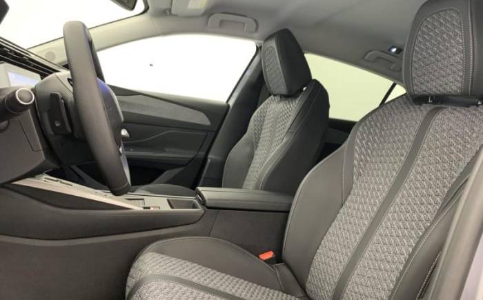 PEUGEOT 308 NOUVELLE BLUEHDI 130CH S S EAT8 ALLURE