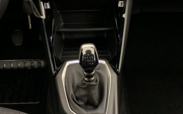 PEUGEOT 2008 100 S S BVM6 STYLE