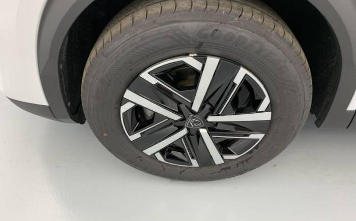 PEUGEOT 2008 100 S S BVM6 STYLE