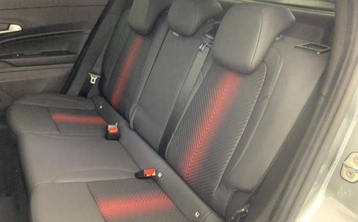ALFA ROMEO JUNIOR 1.2 IBRIDA 145 CH E-DCT6 TI