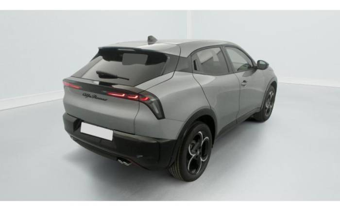 ALFA ROMEO JUNIOR 1.2 IBRIDA 145 CH E-DCT6 TI