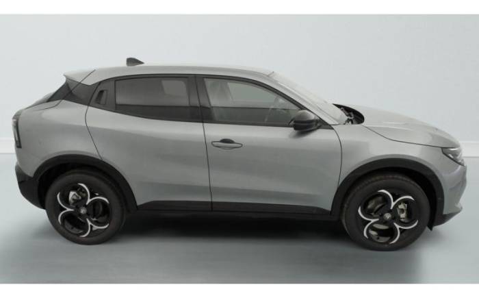 ALFA ROMEO JUNIOR 1.2 IBRIDA 145 CH E-DCT6 TI