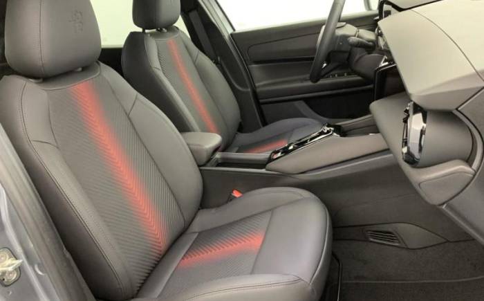 ALFA ROMEO JUNIOR 1.2 IBRIDA 145 CH E-DCT6 TI