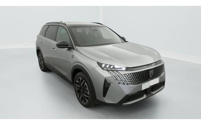 PEUGEOT 5008 HYBRID 145 E-DCS6 GT