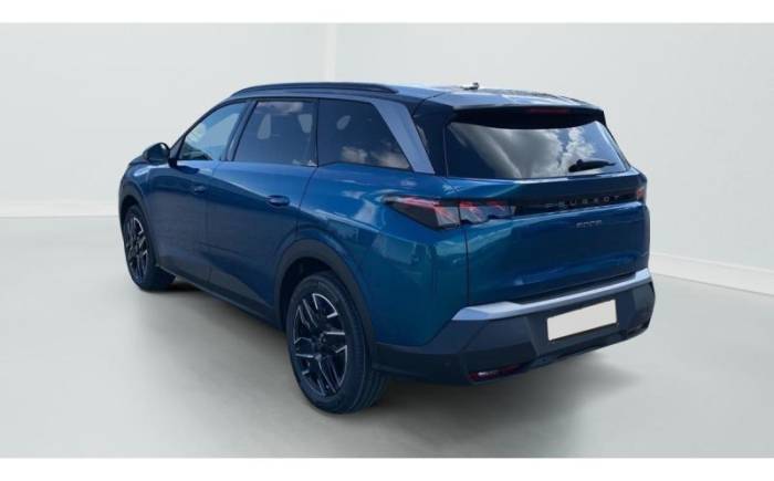 PEUGEOT 5008 HYBRID 145 E-DCS6 GT
