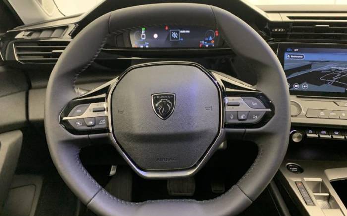 PEUGEOT 308 NOUVELLE BLUEHDI 130CH EAT8 STYLE