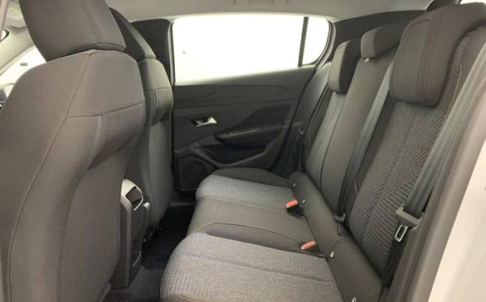 PEUGEOT 308 NOUVELLE BLUEHDI 130CH EAT8 STYLE