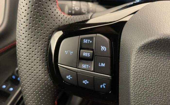 FORD PUMA 1.0 ECOBOOST 125 CH MHEV S S POWERSHIFT ST-LINE