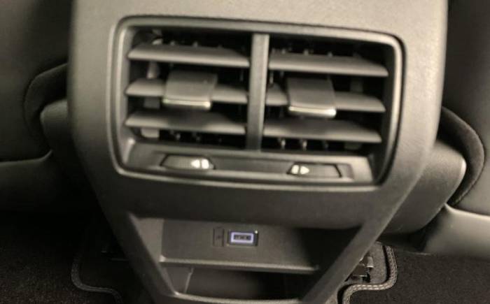 DS N 4 HYBRIDE 145 E-DCT6 ETOILE - ALCANTARA