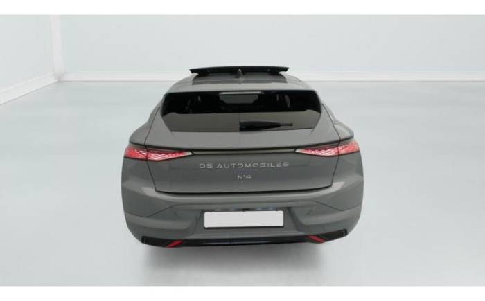 DS N 4 HYBRIDE 145 E-DCT6 ETOILE - ALCANTARA