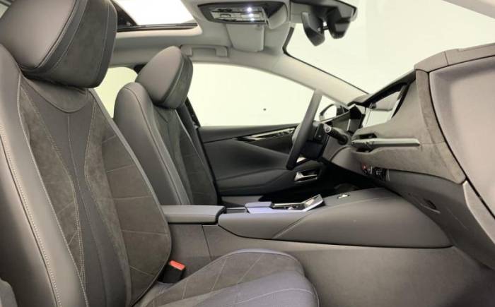 DS N 4 HYBRIDE 145 E-DCT6 ETOILE - ALCANTARA