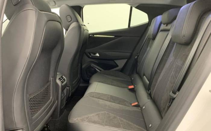 DS N 4 HYBRIDE 145 E-DCT6 ETOILE - ALCANTARA