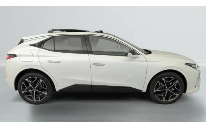 DS N 4 HYBRIDE 145 E-DCT6 ETOILE - ALCANTARA