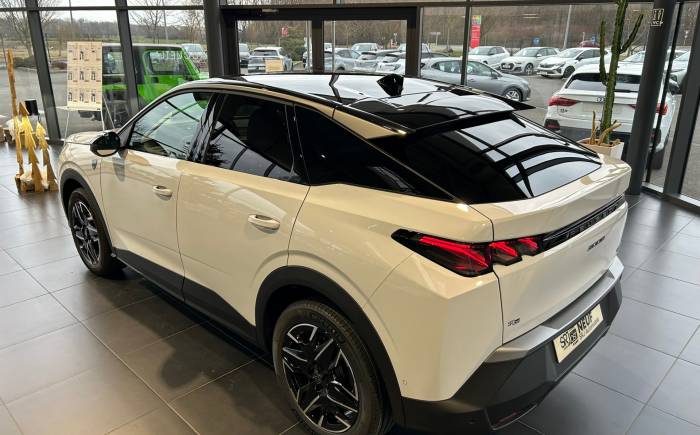 PEUGEOT 3008 Hybrid 145 e-dcs6 gt *** 28 % de remise - rare option sieges alcantara electriques a memoire agr con