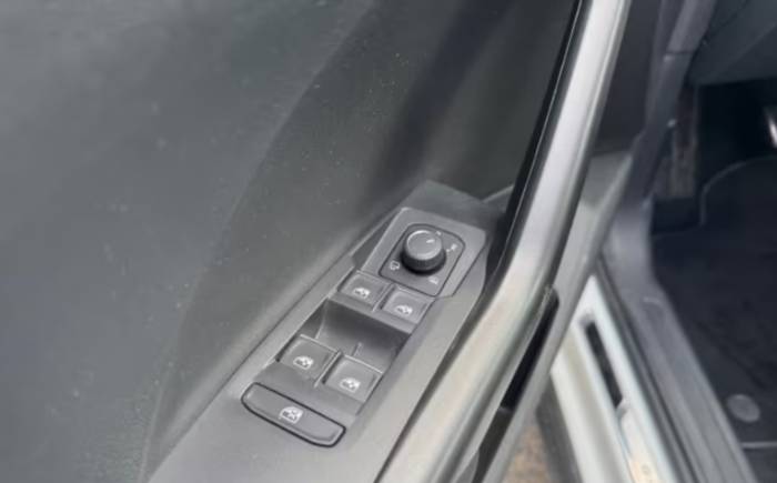 VOLKSWAGEN T-CROSS 1.0 tsi 116 start