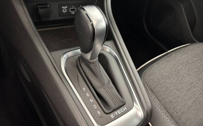 RENAULT CAPTUR E-tech 145 - 21 intens