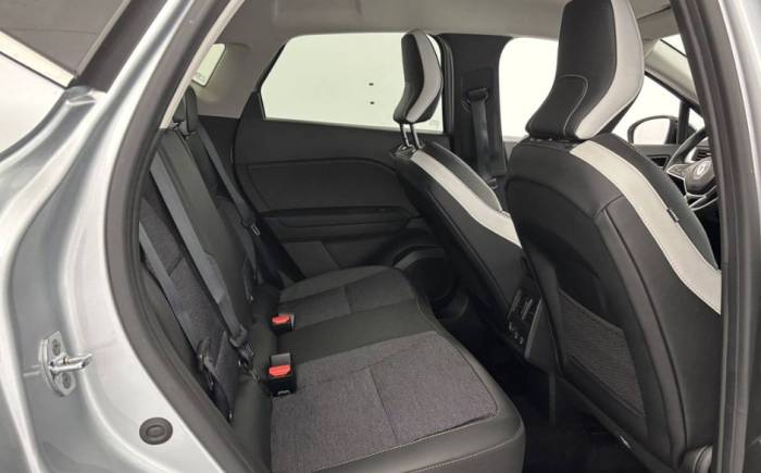 RENAULT CAPTUR E-tech 145 - 21 intens