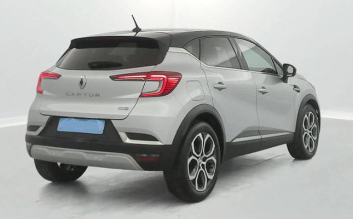 RENAULT CAPTUR E-tech 145 - 21 intens