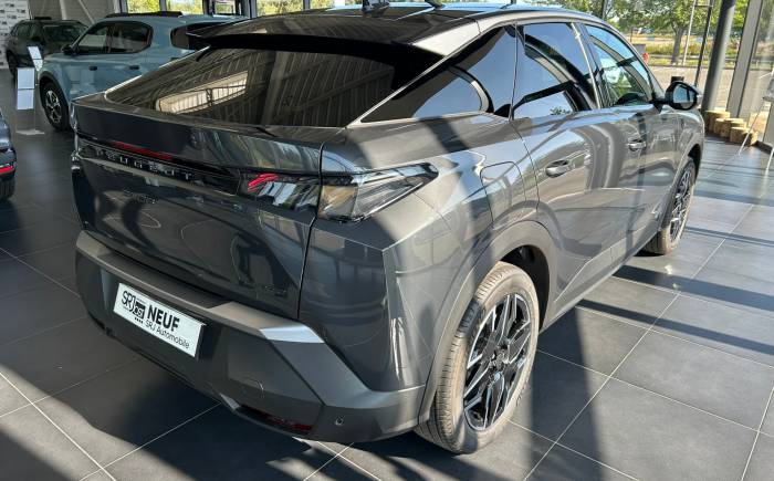 PEUGEOT 3008 Hybrid 145 e-dcs6 gt *** toit panoramique ouvrant et alcantara ***