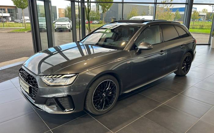AUDI A4 AVANT 40 tdi 190 s tronic 7 quattro s line *** malus paye - 4 roues motrices ***