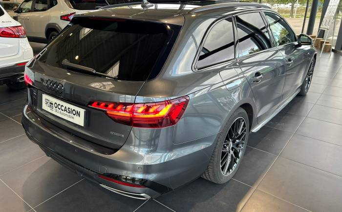 AUDI A4 AVANT 40 tdi 190 s tronic 7 quattro s line *** malus paye - 4 roues motrices ***