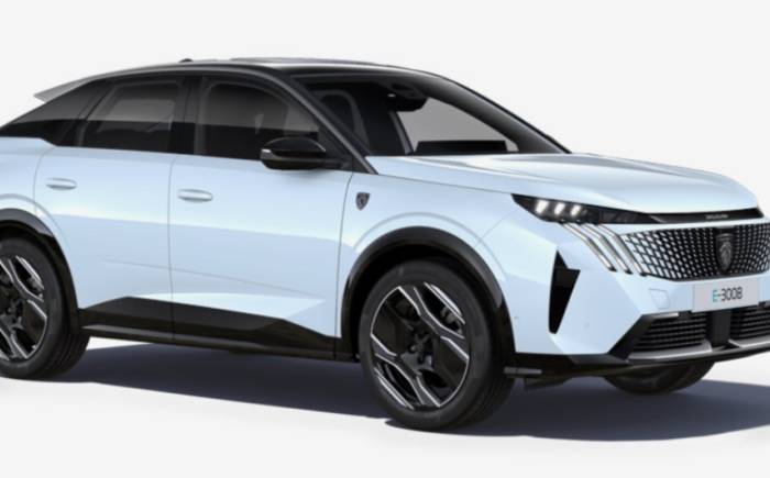 PEUGEOT 3008 electrique 325 ch 4x4 73 kwh gt exclusive